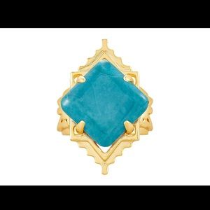 Fitted ring designed in 14K gold plated